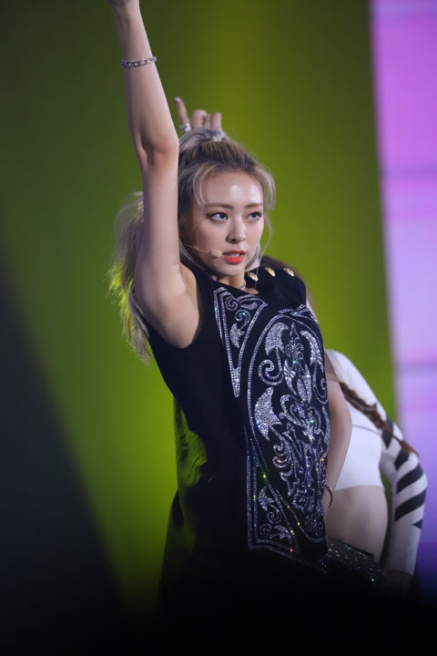 Yuna 190820 (7.37 gb - 1523 pics)