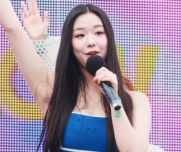 Kim Chae Yeon triples s 230625 (1722 pics - 21.02 gb)