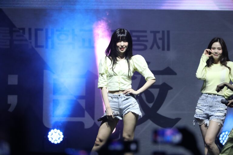 No pits Arin 230516 520 pics