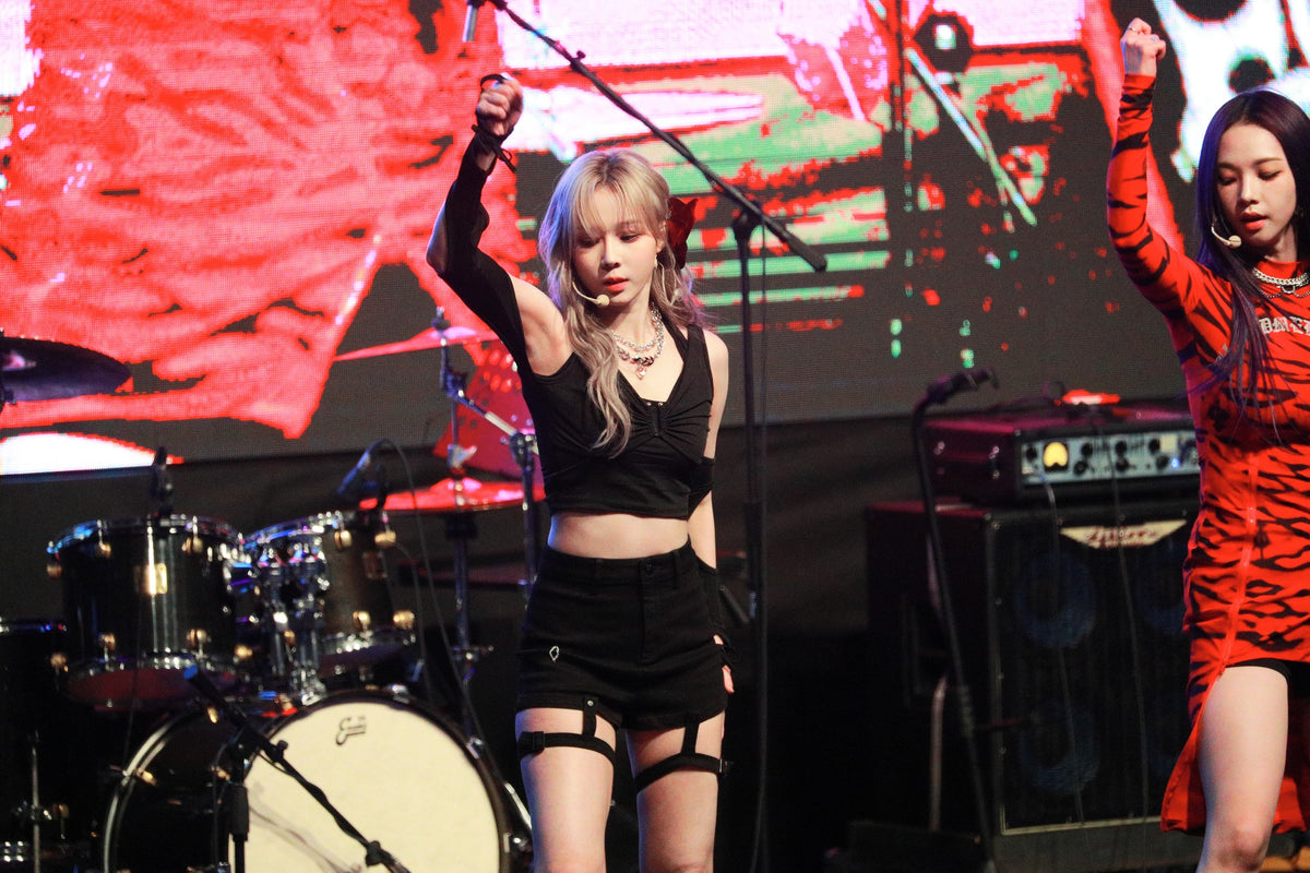 220526 윈터 Winter 1028