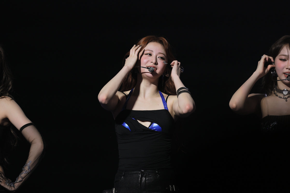 250420 Yunjin 1785 pics