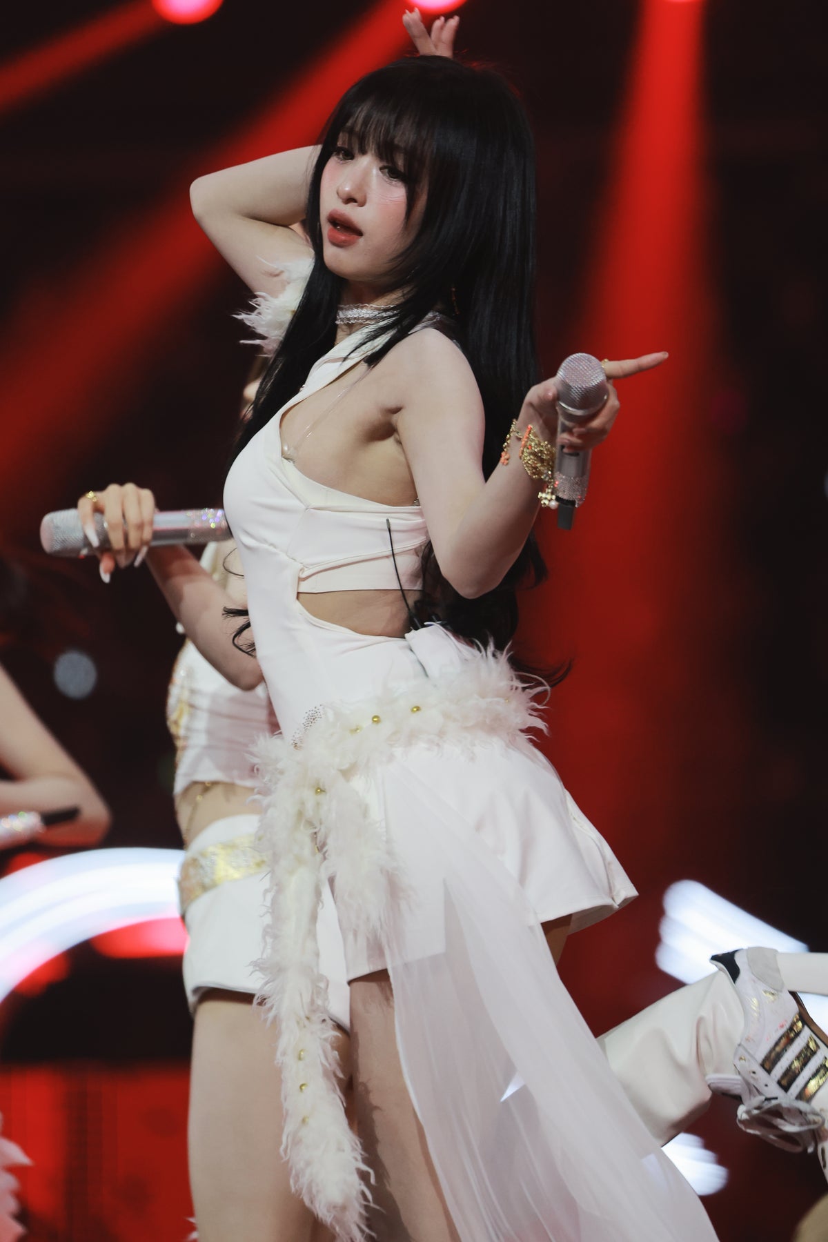 251225 Ahyeon 1434 pics