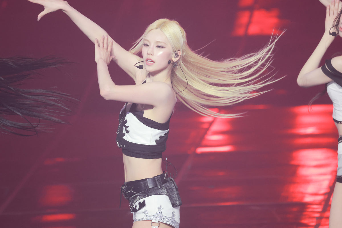 260214 Yeji 2672 pics