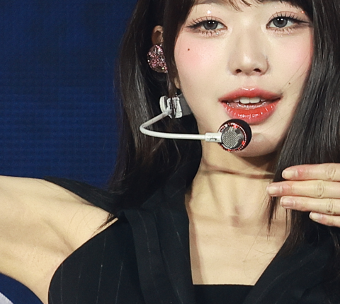 Wonyoung 240310 (2208 pics - 30.8 gb)