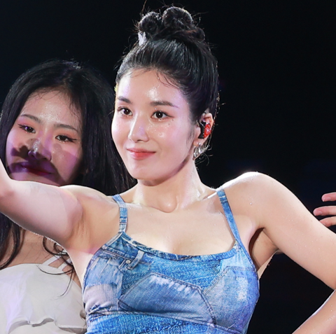 Kwon Eun-bi 230819 (624 pics - 3.53 gb)