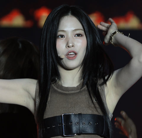 241005 Ryujin 1214 pics ZOOMABLE