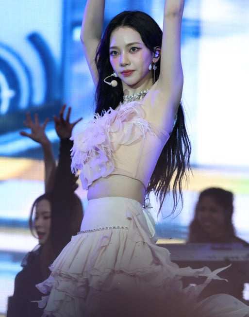 KARINA 230811 카리나 (600 pics - HD)