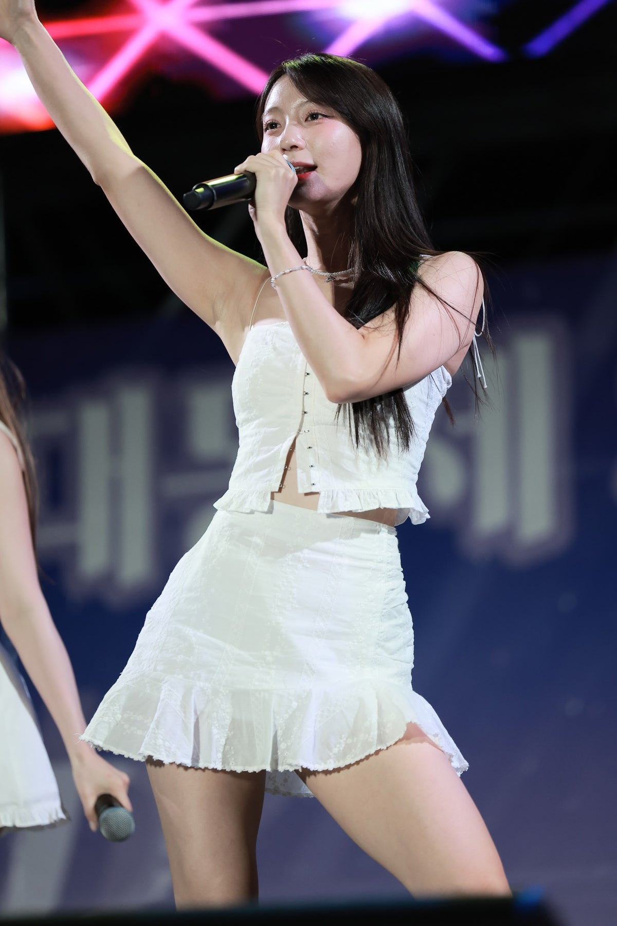 Kim Yu-bin 240522 (1610 pics - 12.5 gb)