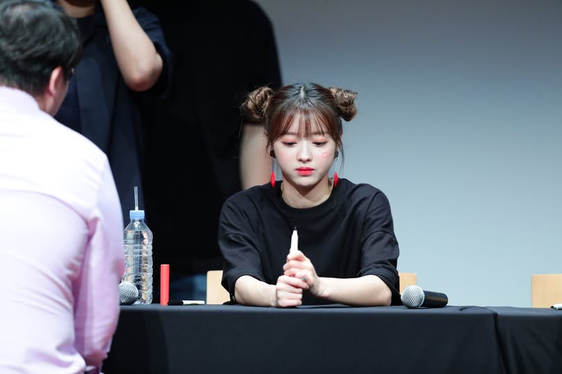 No pits YooA 190818 (1181 pics - 8.58 gb)