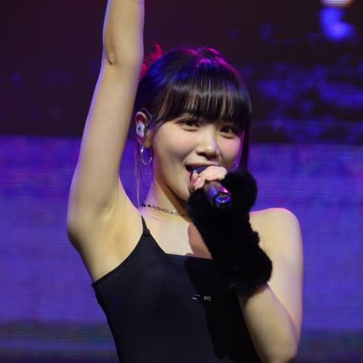 Chaewon 221027 (1664pics-16.9 gb gb)