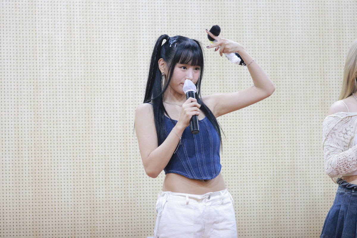 230806 Natty- KISS OF LIFE  817 pics