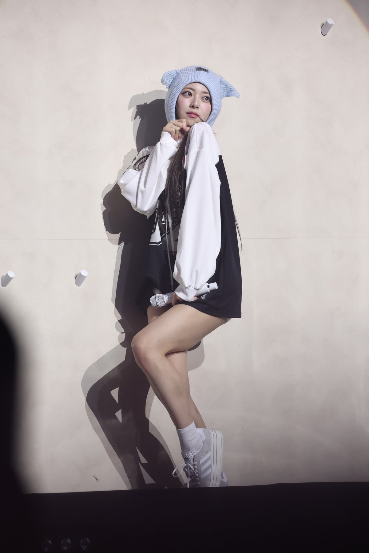 241102 Yuna 4674 pics