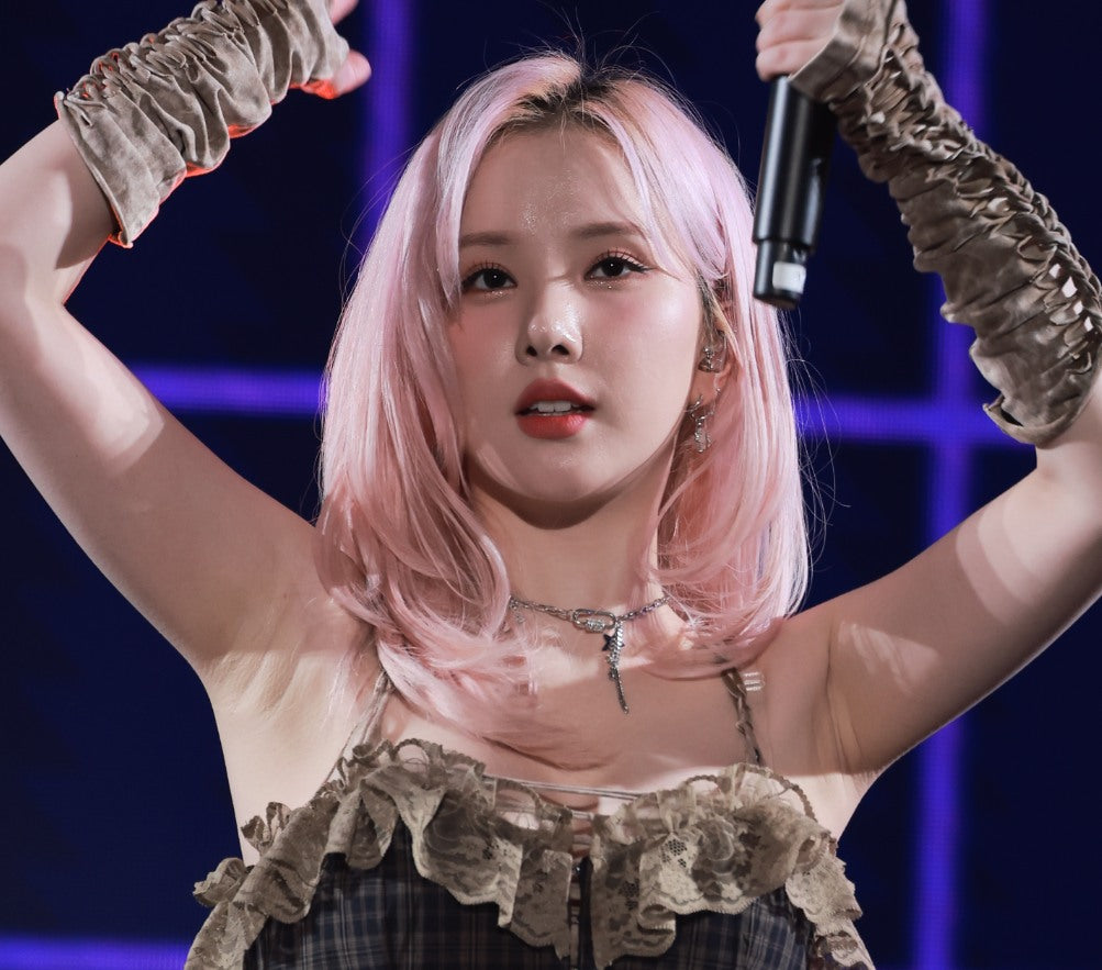 240128 Eunha 3848 pics