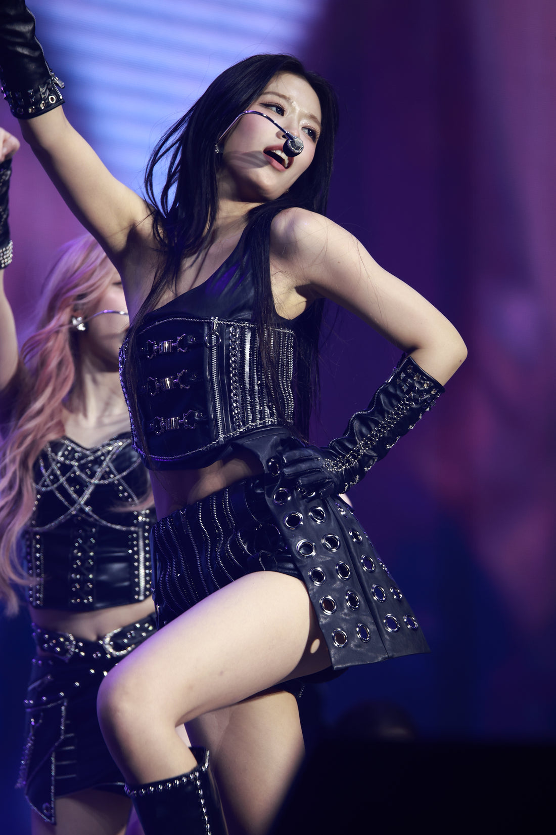 251031 Yujin 3348 pics