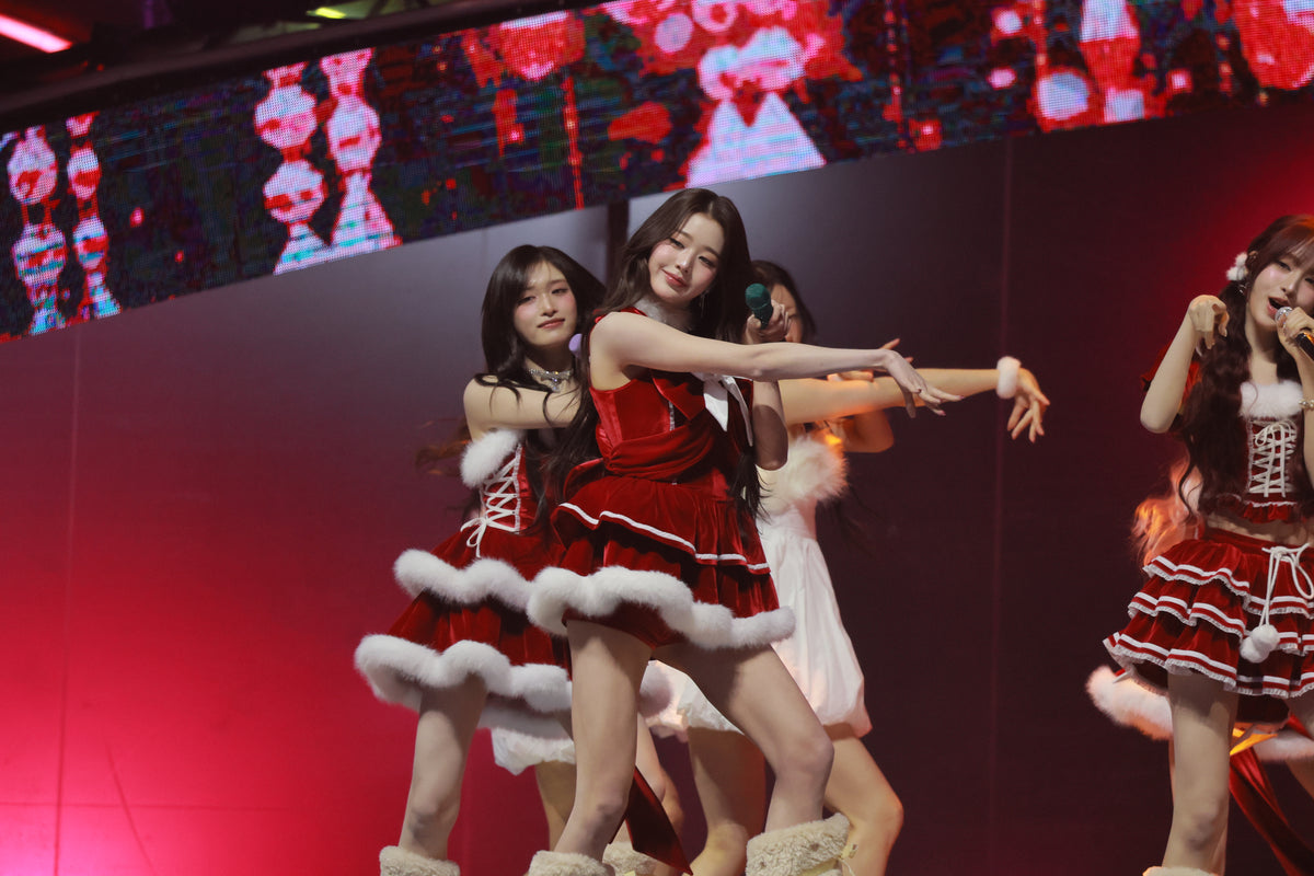 251225 Wonyoung Christmas 906 pics