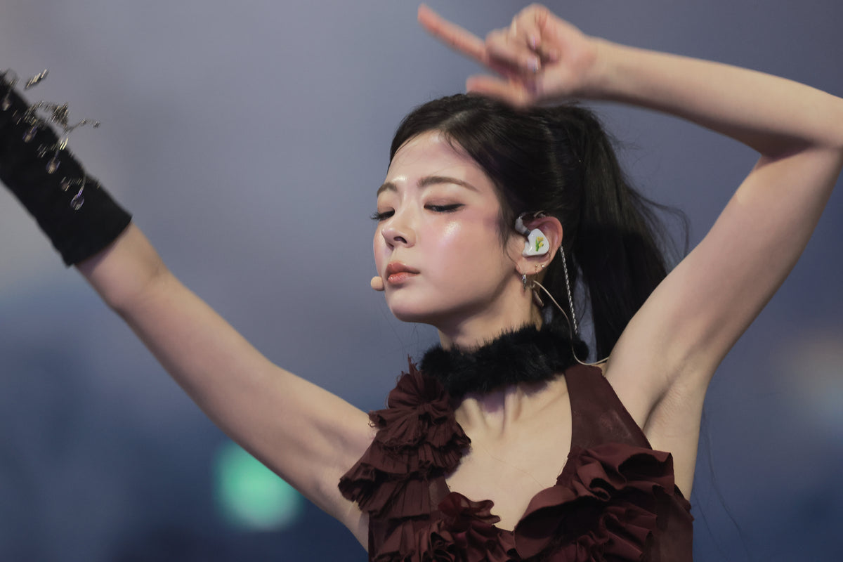251225 Lia 1290 pics