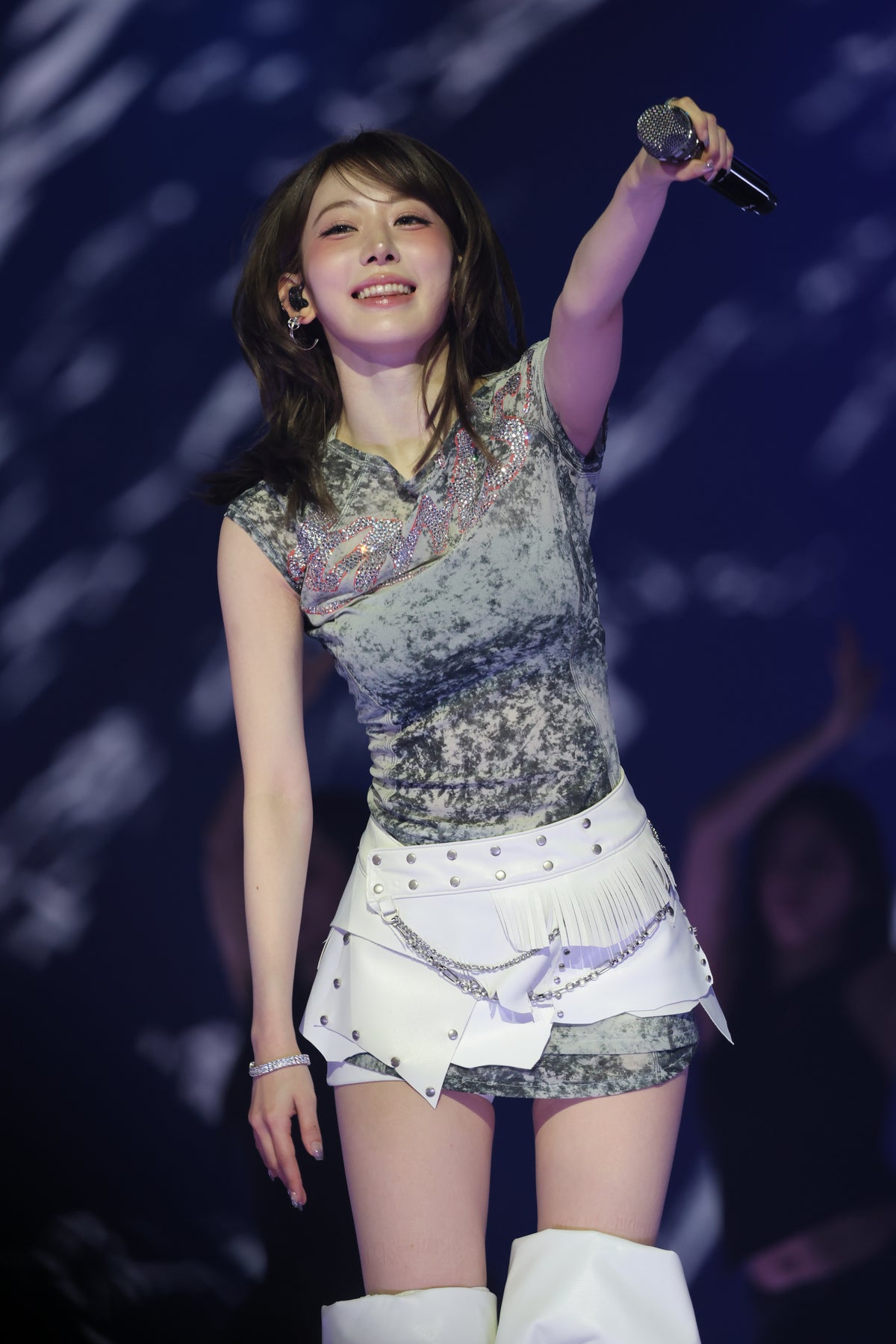 250420 Le Sserafim 560 pics
