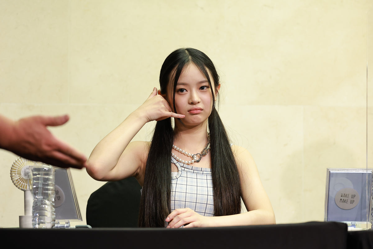 220819 Hanni 1005 pics