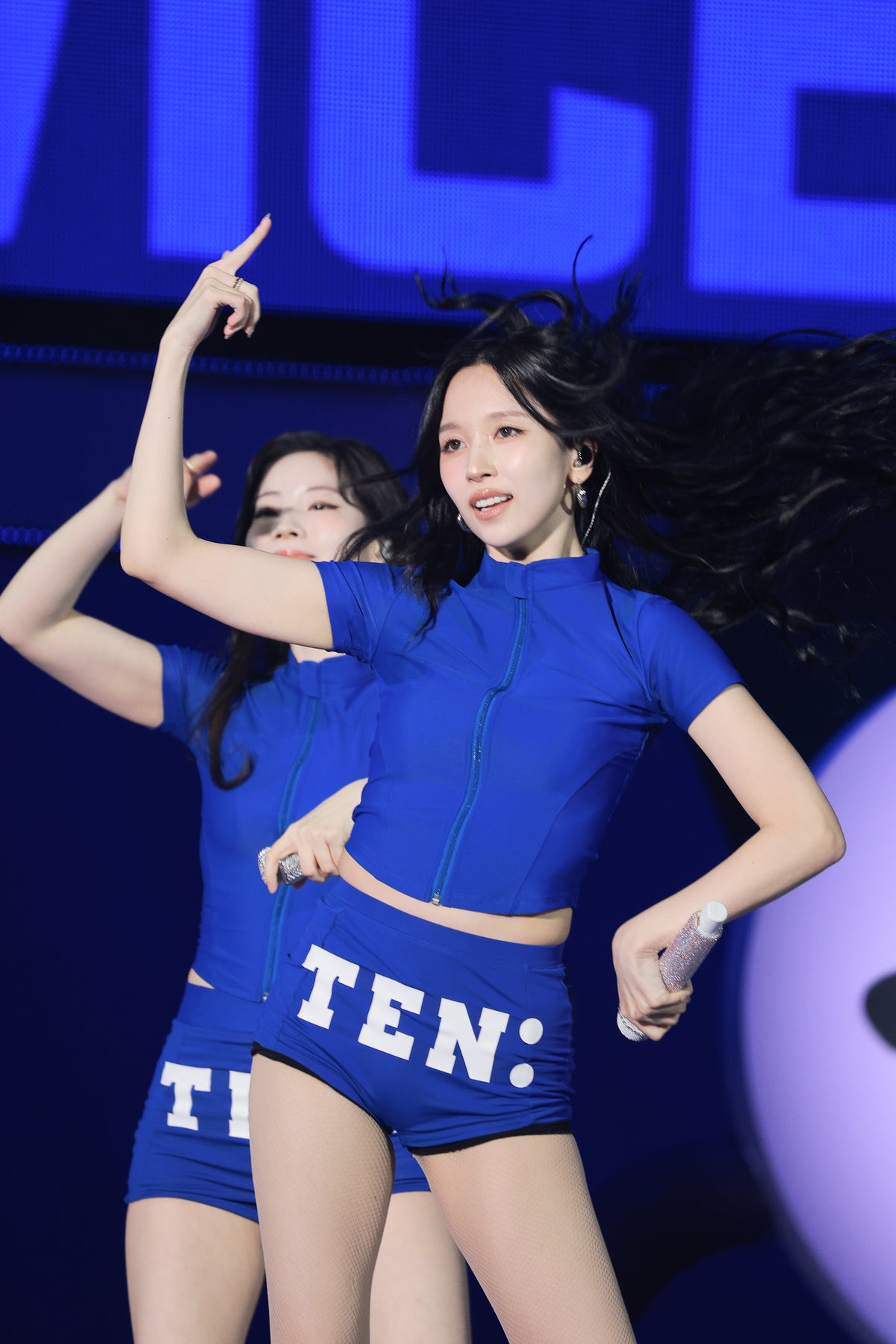 251018 Mina 2600 pics