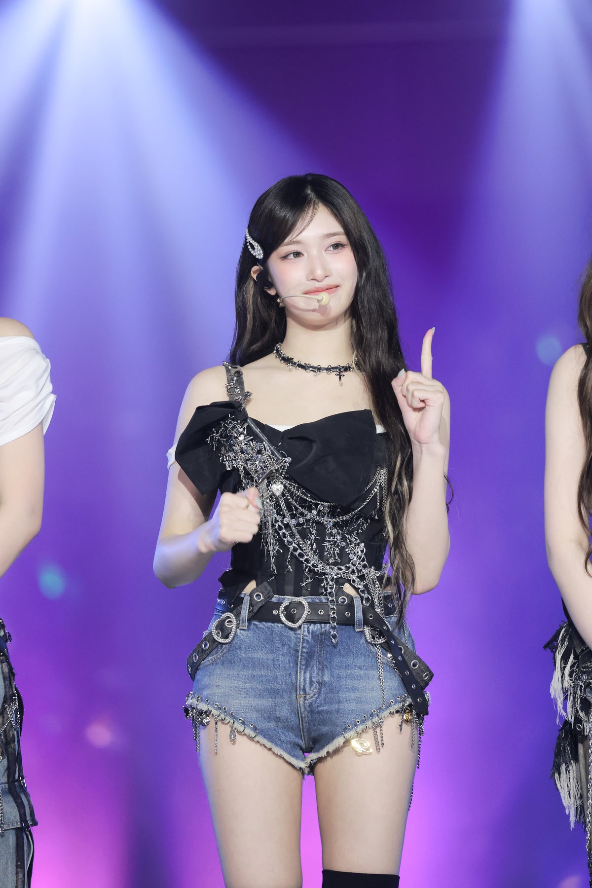250726 Leeseo data 686 pics