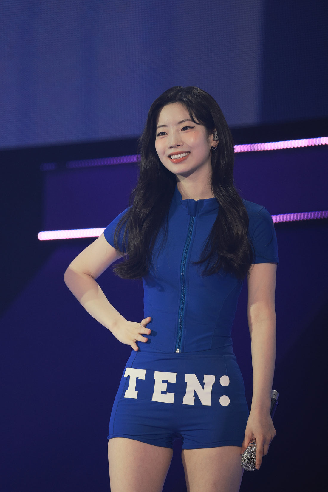 251018 Dahyun 2243 pics