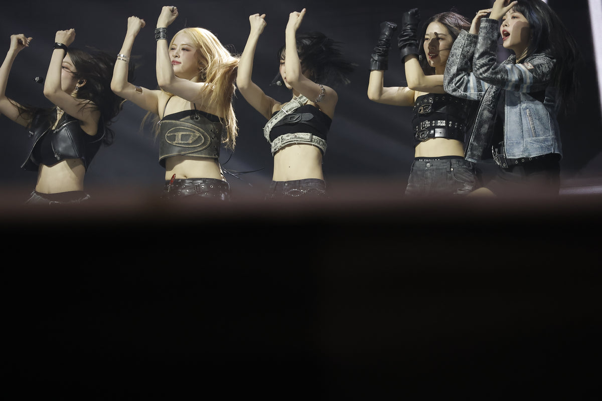 Chaewon data 221126 714 pics