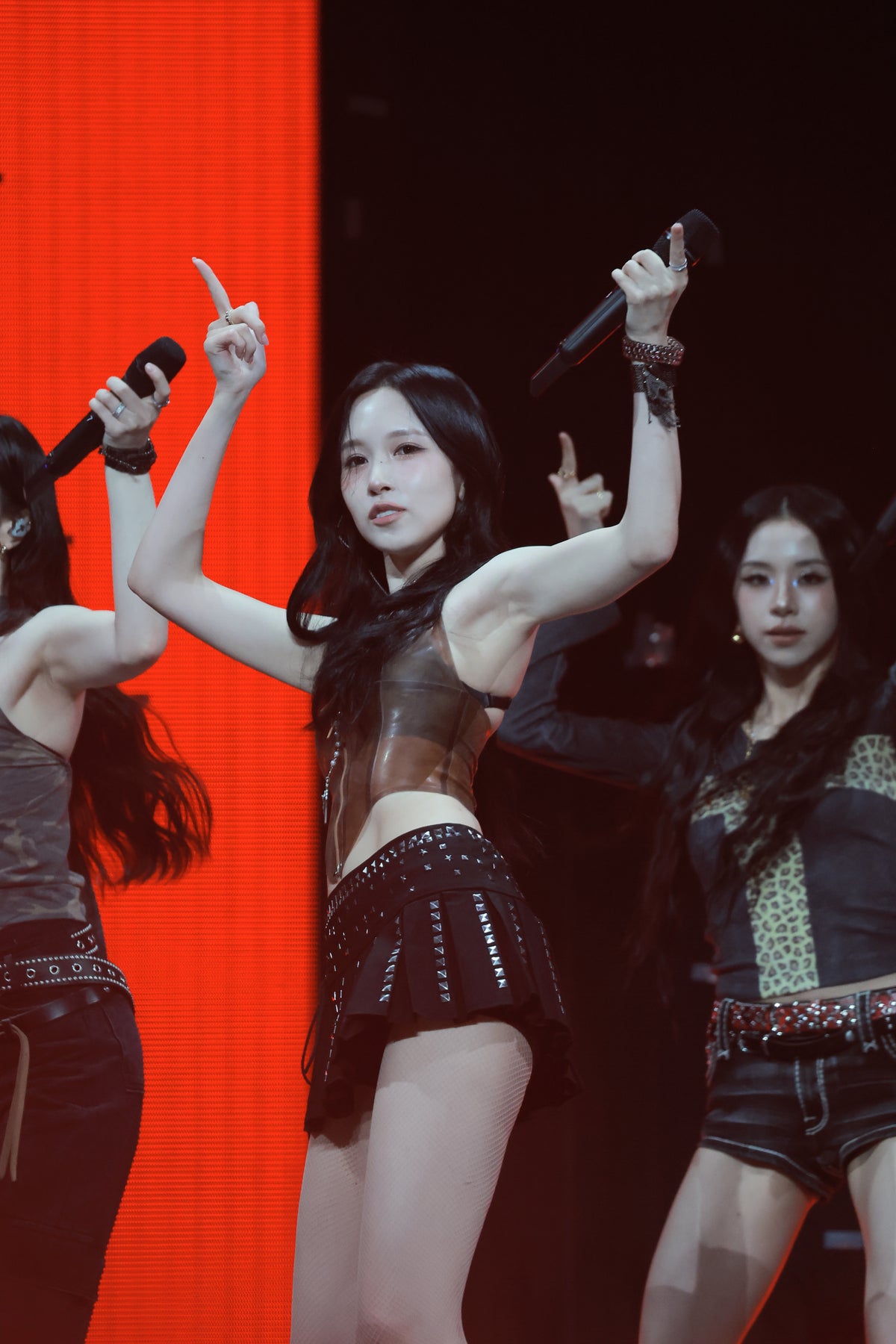 250822 Mina 1944 pics
