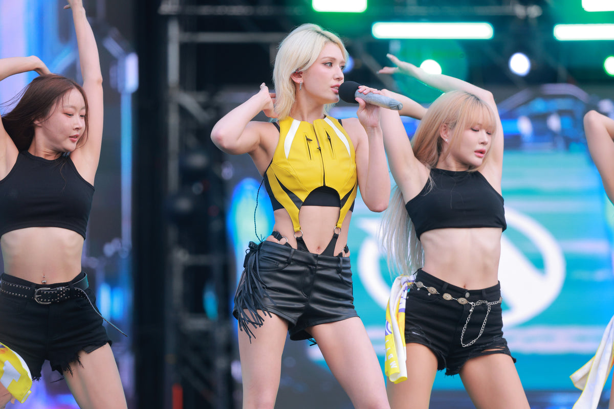 250705 Somi  1254 pics