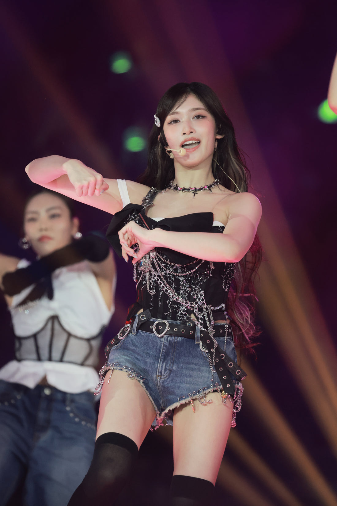 250726 Leeseo data 686 pics