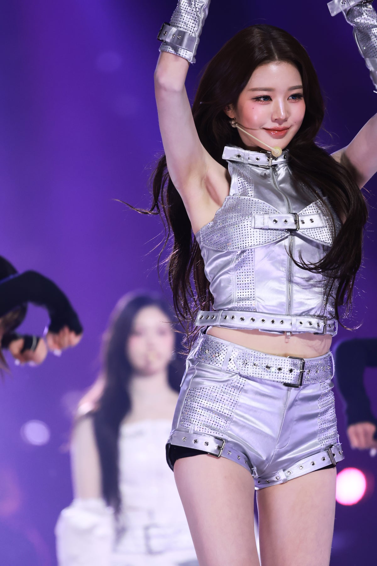 251115 Wonyoung 1880+ pics